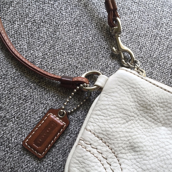 COACH White/ Off White/ Ivory Leather Wristlet - Picture 4 of 4